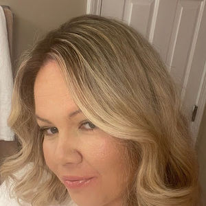 Meet your Posher, Janelle